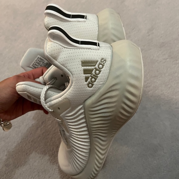 ADIDAS SNEAKERS - Picture 4 of 6